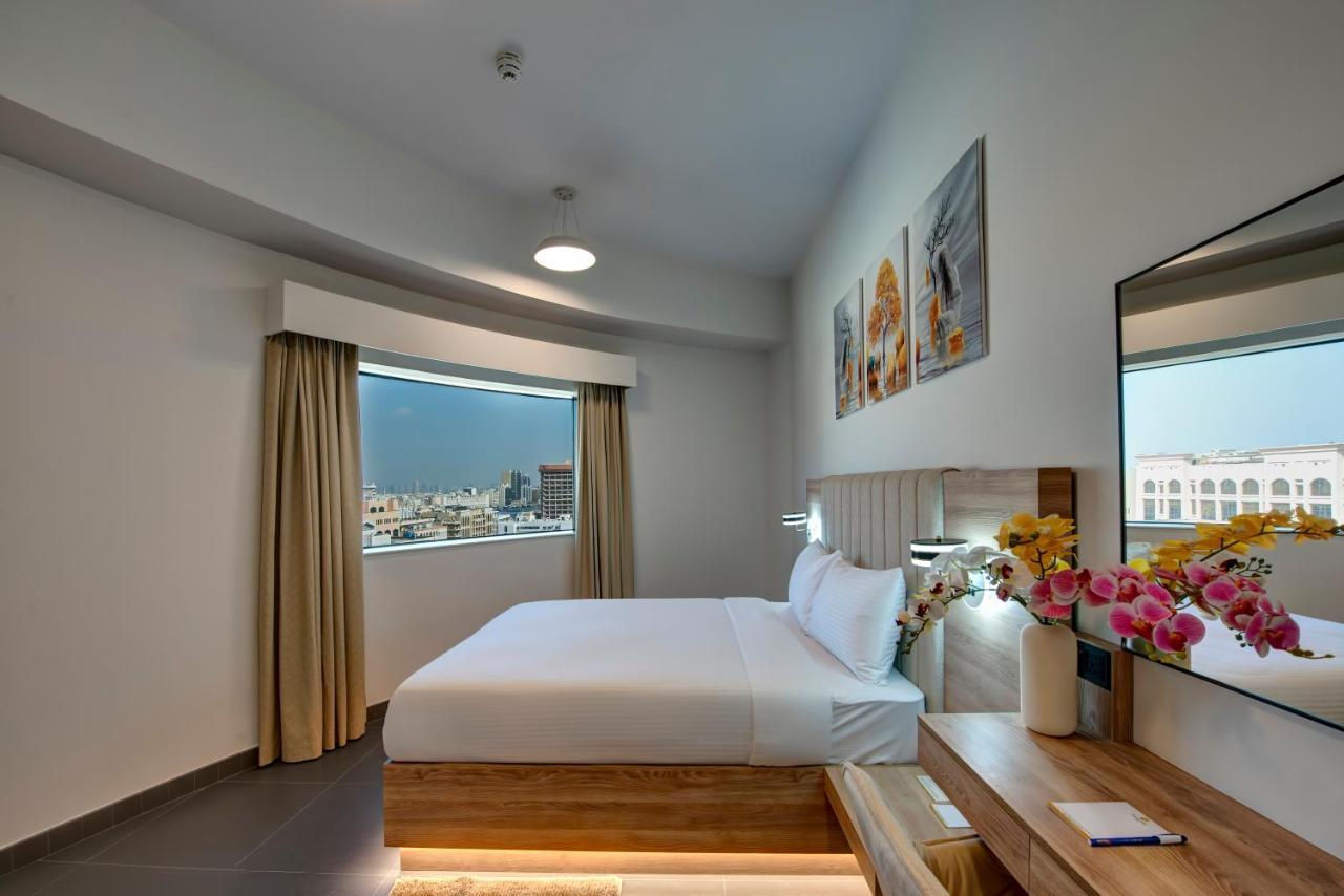 Wescott Hotel Дубай Экстерьер фото